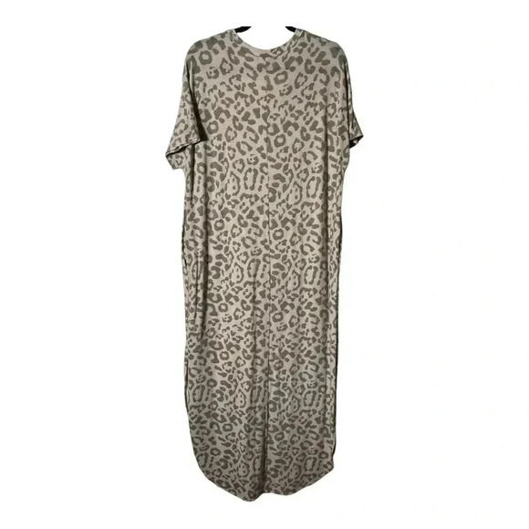 2017. 143 STORY LEOPARD PRINT BROWN/TAN IN COLOR MAXI LENGTH DRESS SIZE LARGE - Picture 7 of 9